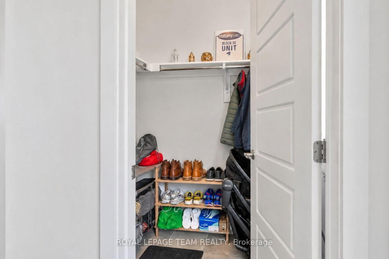 2501 Watercolours Way