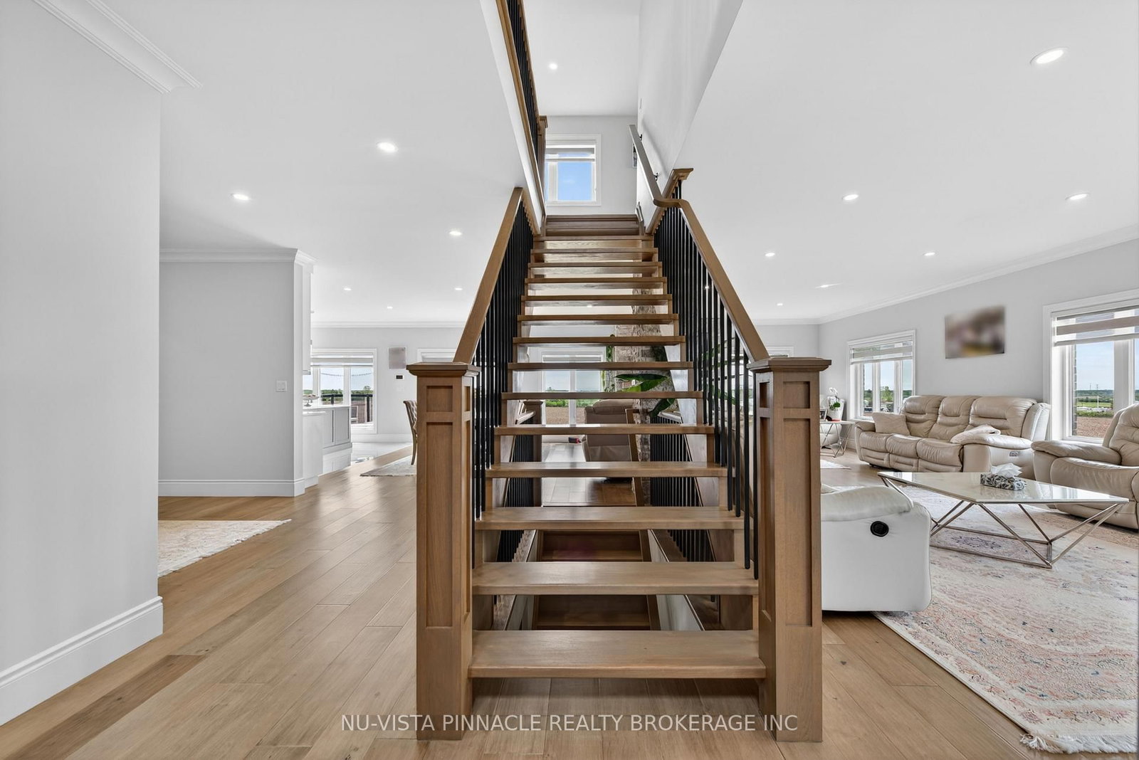 9507 Charlton Drive • Middlesex Centre, ON photo 14
