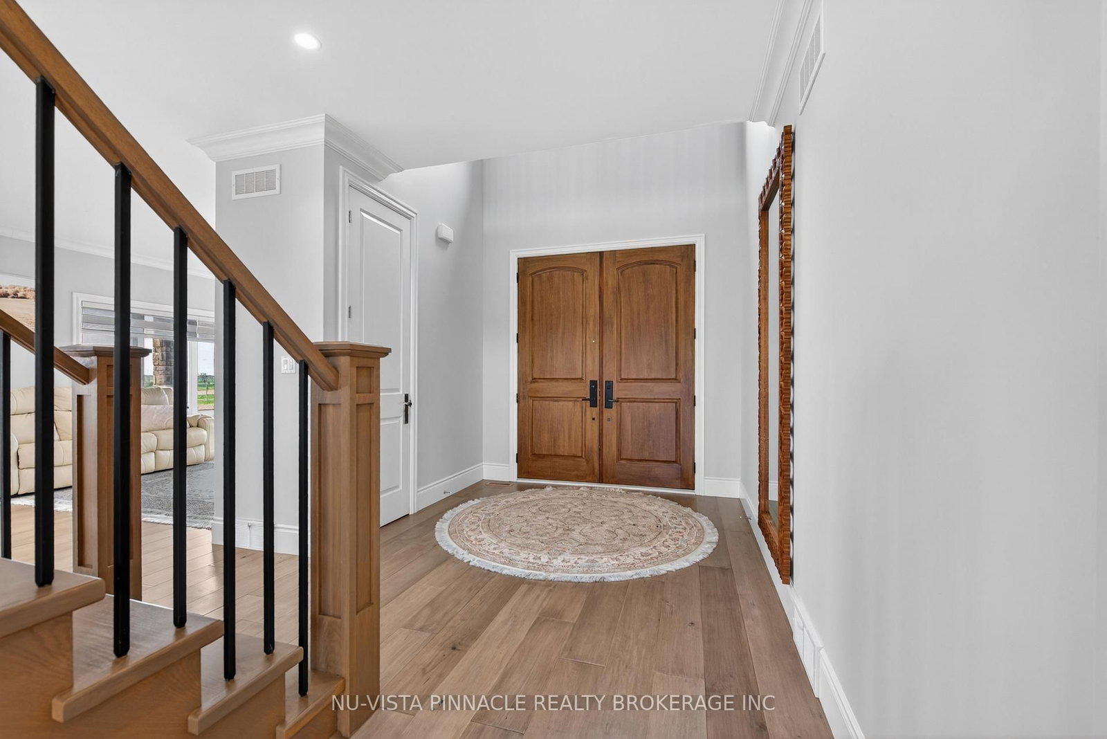 9507 Charlton Drive • Middlesex Centre, ON photo 5