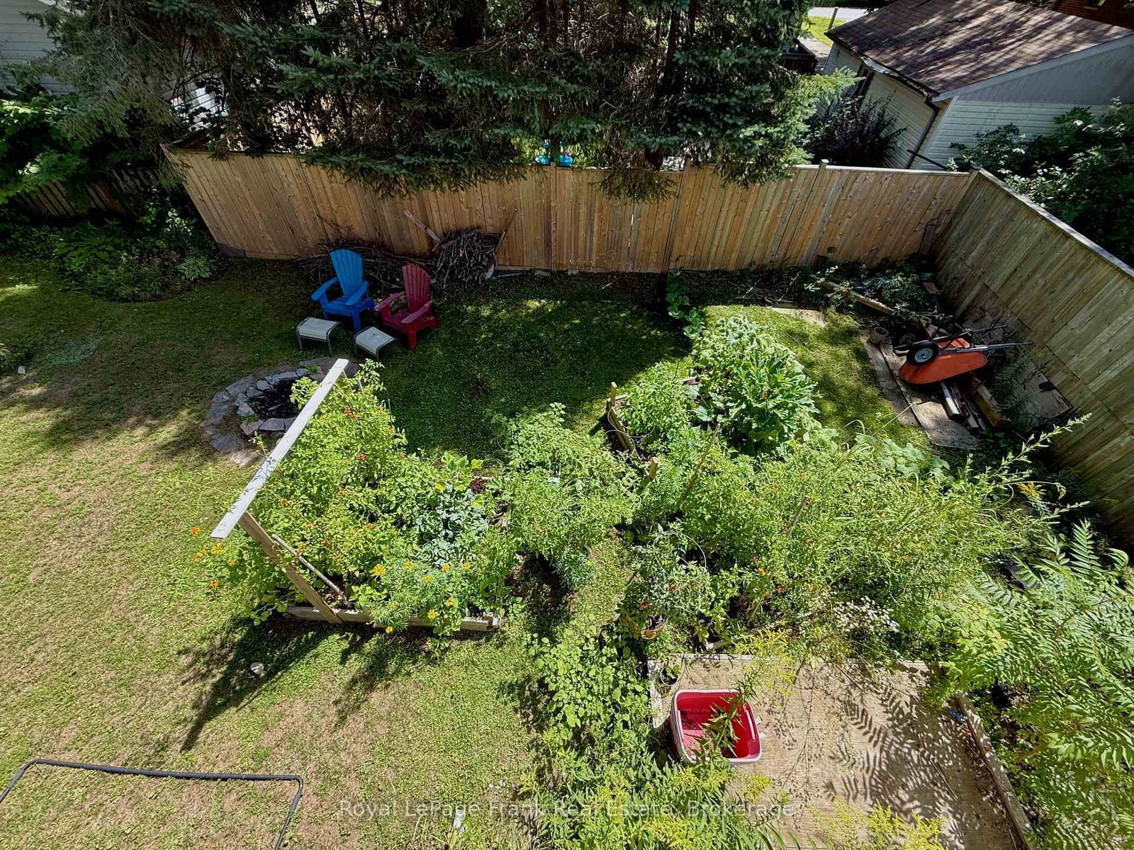 235 Kingswood Drive • Gravenhurst, ON photo 36