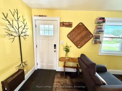 235 Kingswood Drive • Gravenhurst, ON photo 5