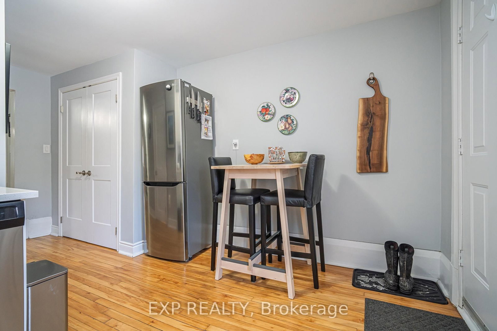 52 St Andrew Street • Ottawa, ON photo 18