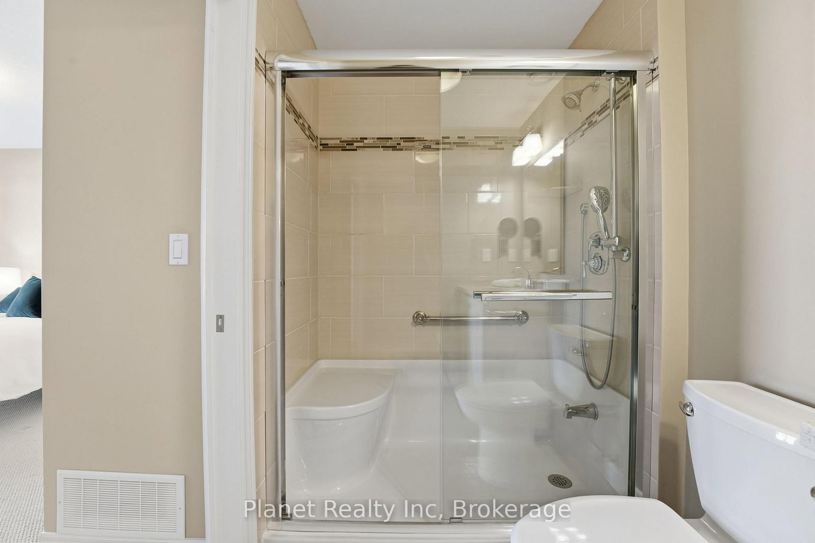 65 BAYBERRY Drive • #305 • Guelph, ON photo 19