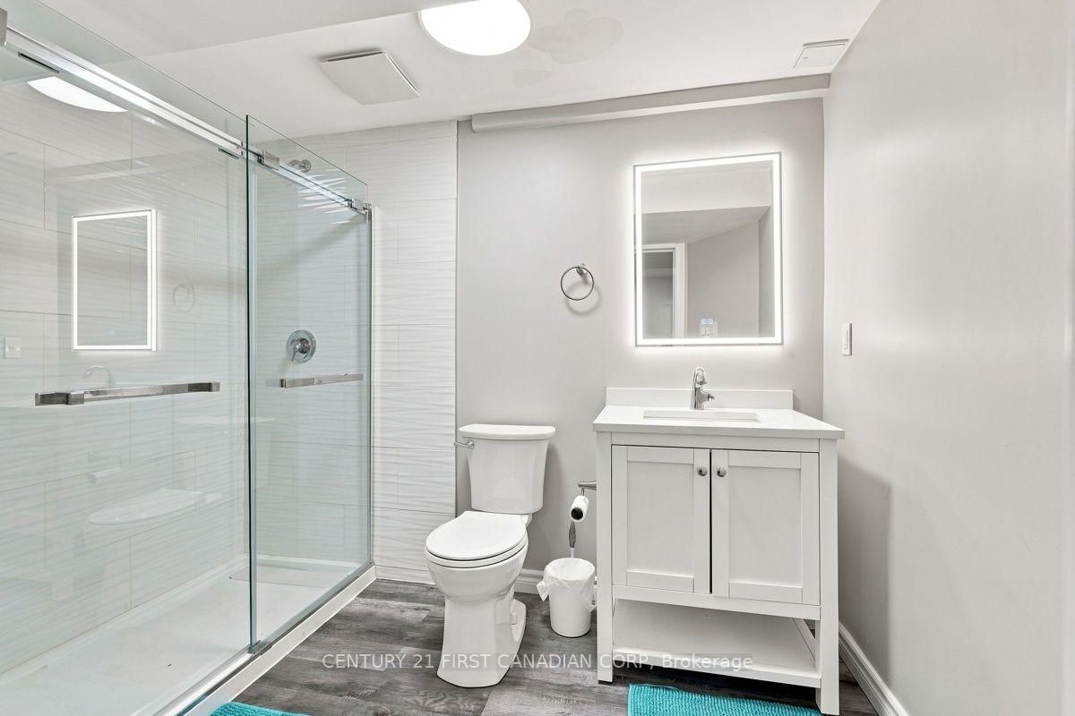 1687 Coronation Drive • London North, ON photo 36
