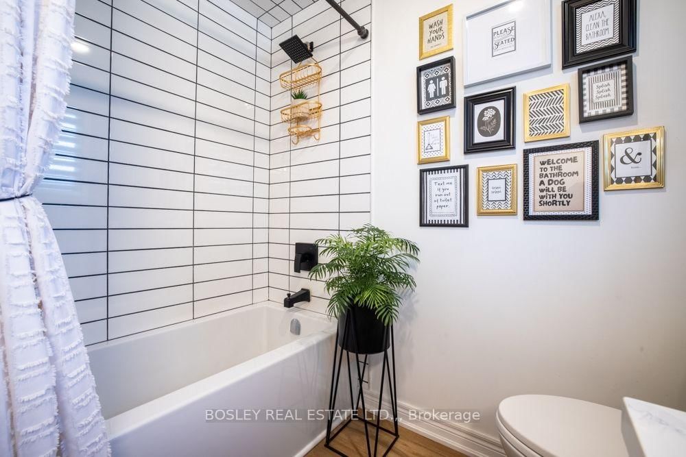 4148 DORCHESTER Road • Niagara Falls, ON photo 22