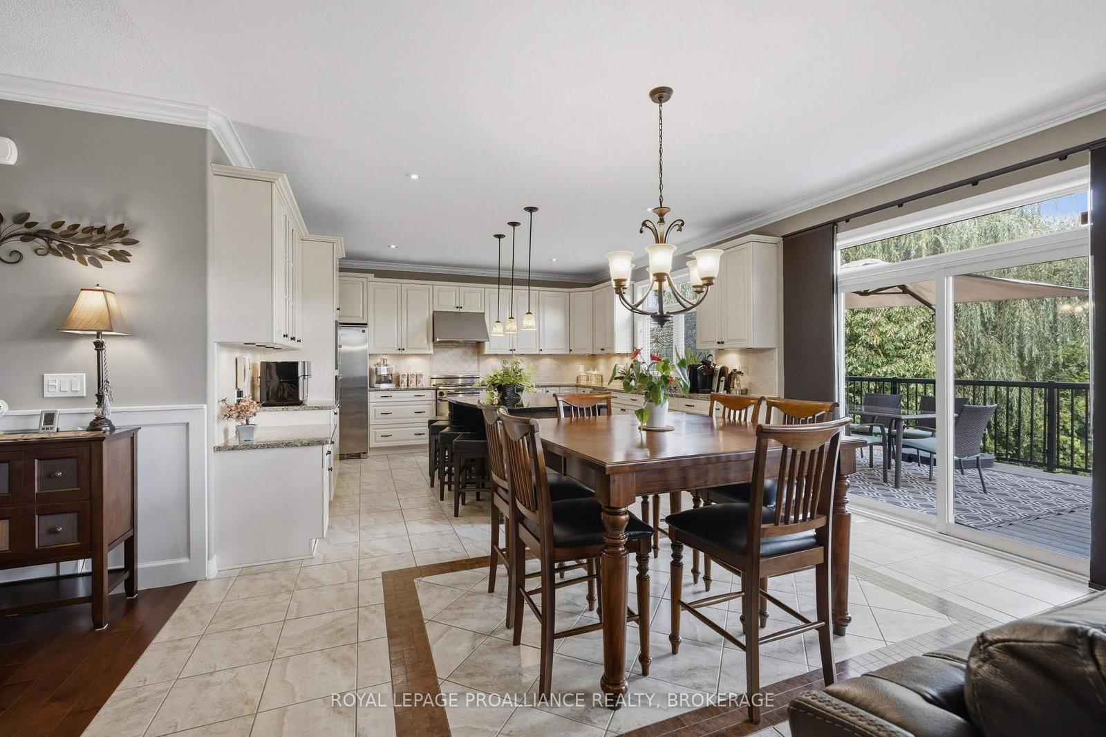 633 Fieldstone Drive • Kingston, ON photo 10