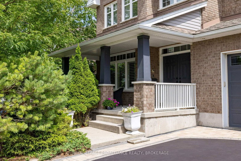 633 Fieldstone Drive
