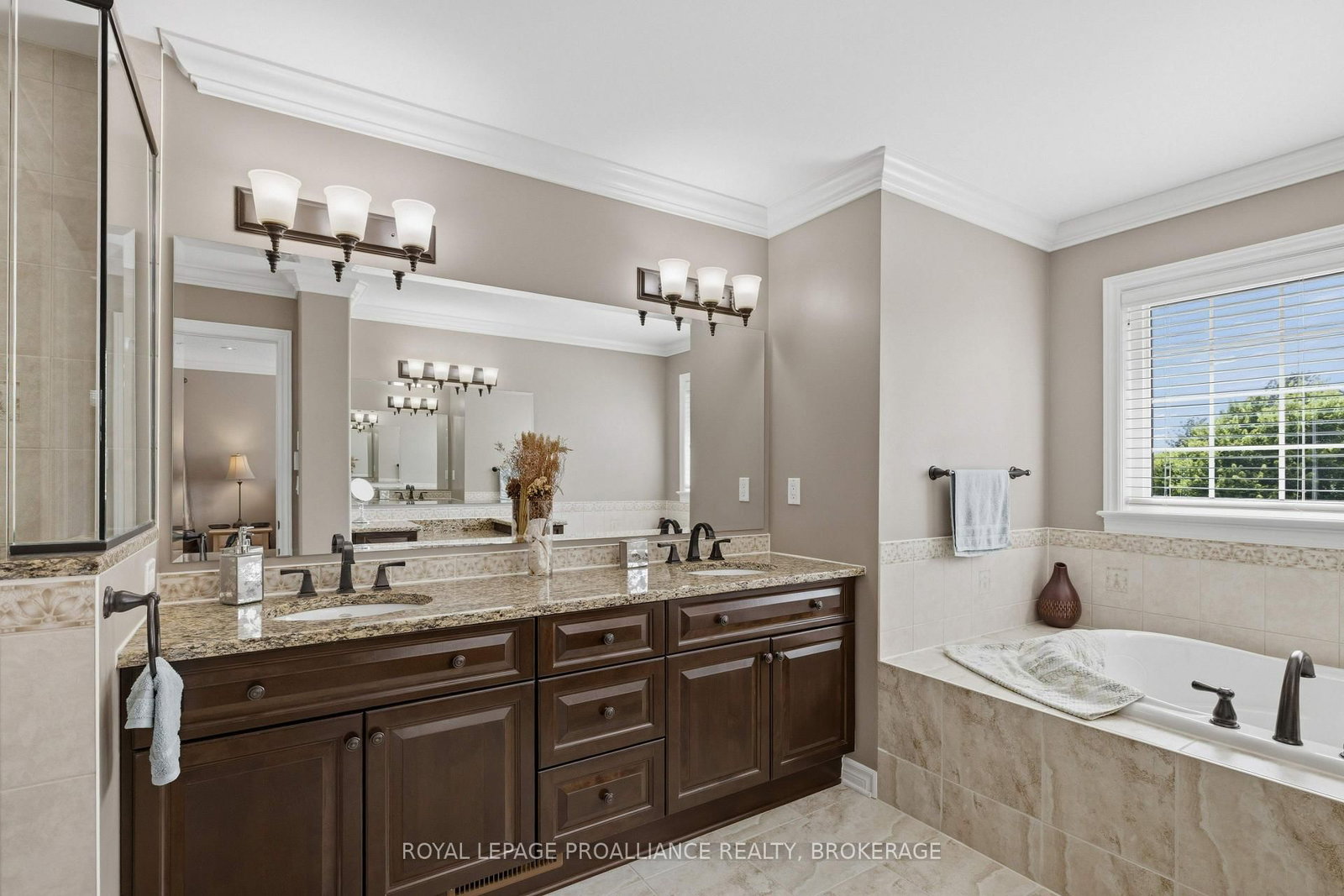 633 Fieldstone Drive • Kingston, ON photo 27