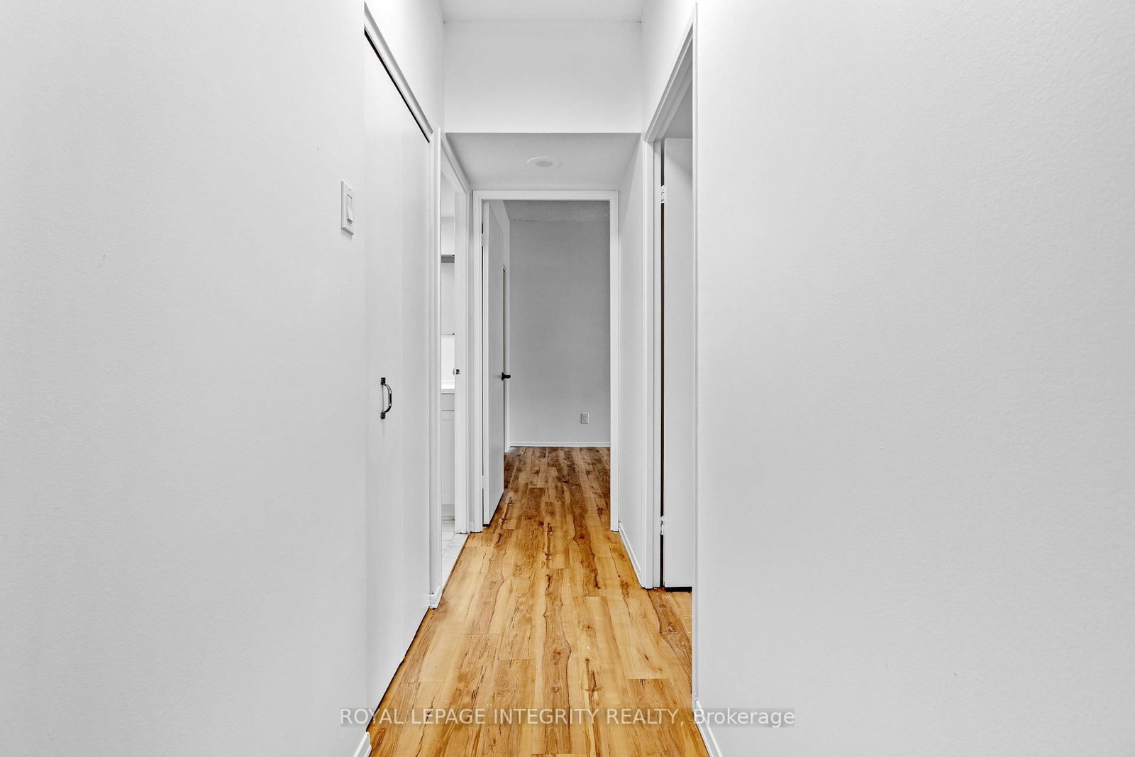 475 Laurier Avenue W • #2001 • Ottawa, ON photo 14