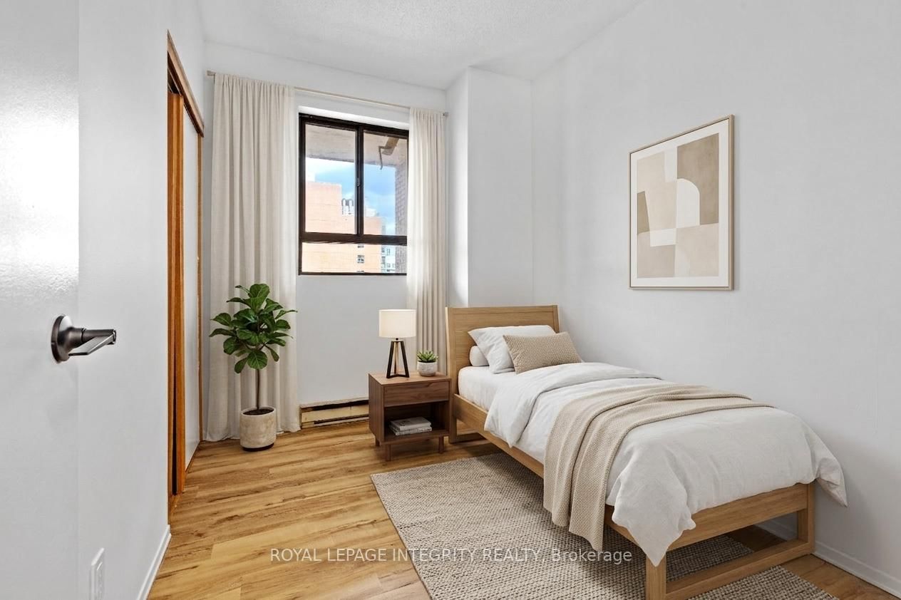475 Laurier Avenue W • #2001 • Ottawa, ON photo 15