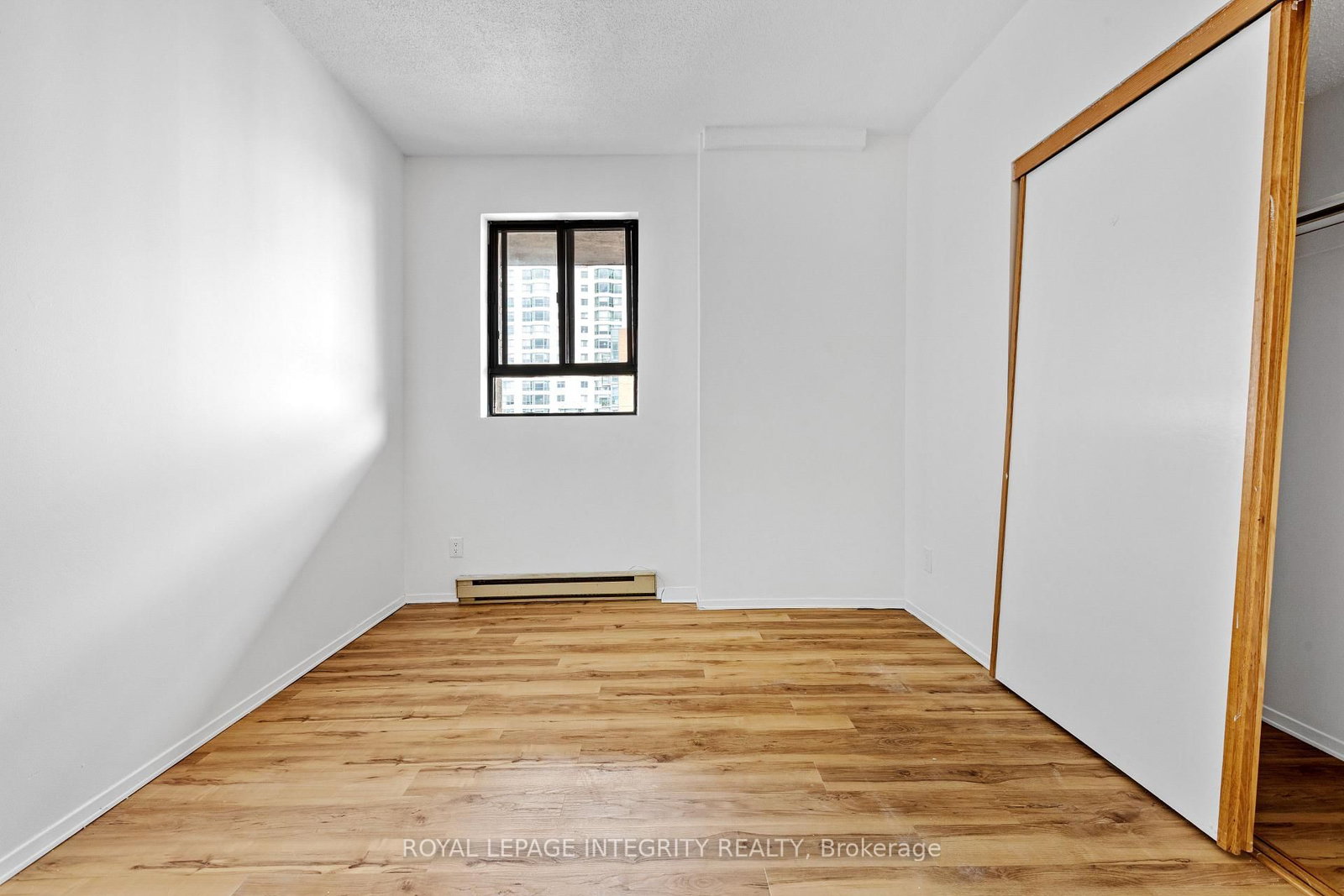475 Laurier Avenue W • #2001 • Ottawa, ON photo 20