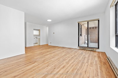 475 Laurier Avenue W • #2001 • Ottawa, ON photo 9