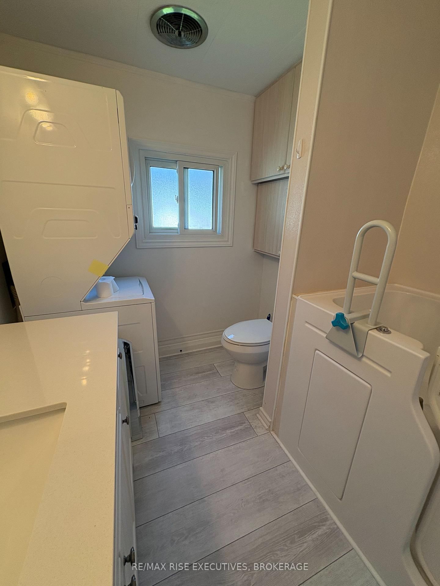 12 Wentworth Drive • Kingston, ON photo 10