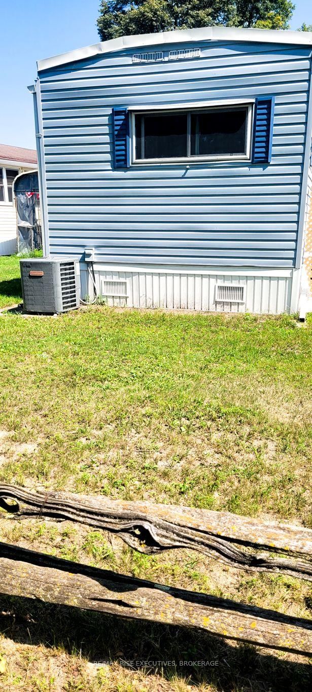 12 Wentworth Drive • Kingston, ON photo 23