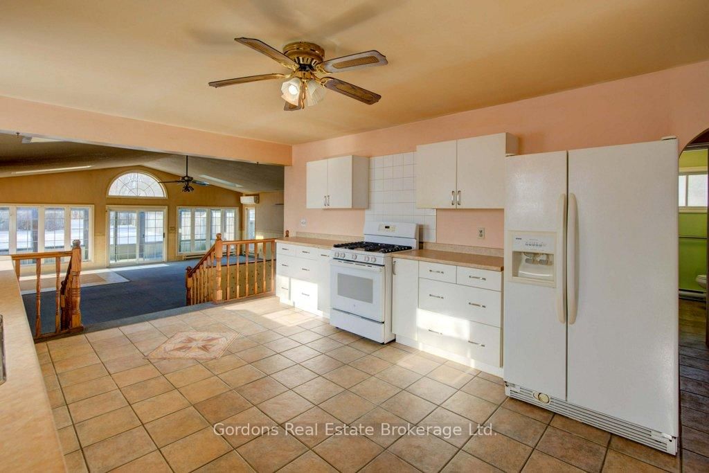 126 County Rd 10 • Prince Edward County, ON photo 16