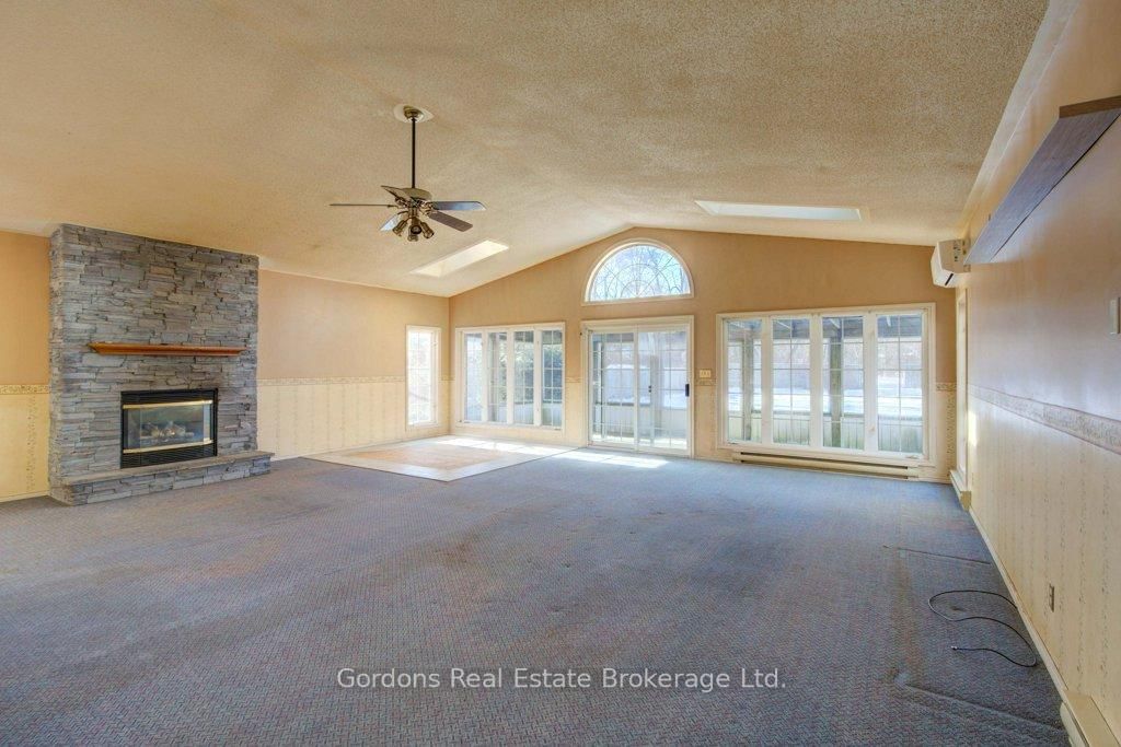126 County Rd 10 • Prince Edward County, ON photo 19