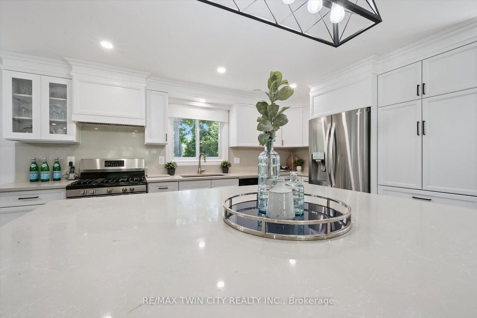 19 Mcgarry Drive • Kitchener, ON photo 10
