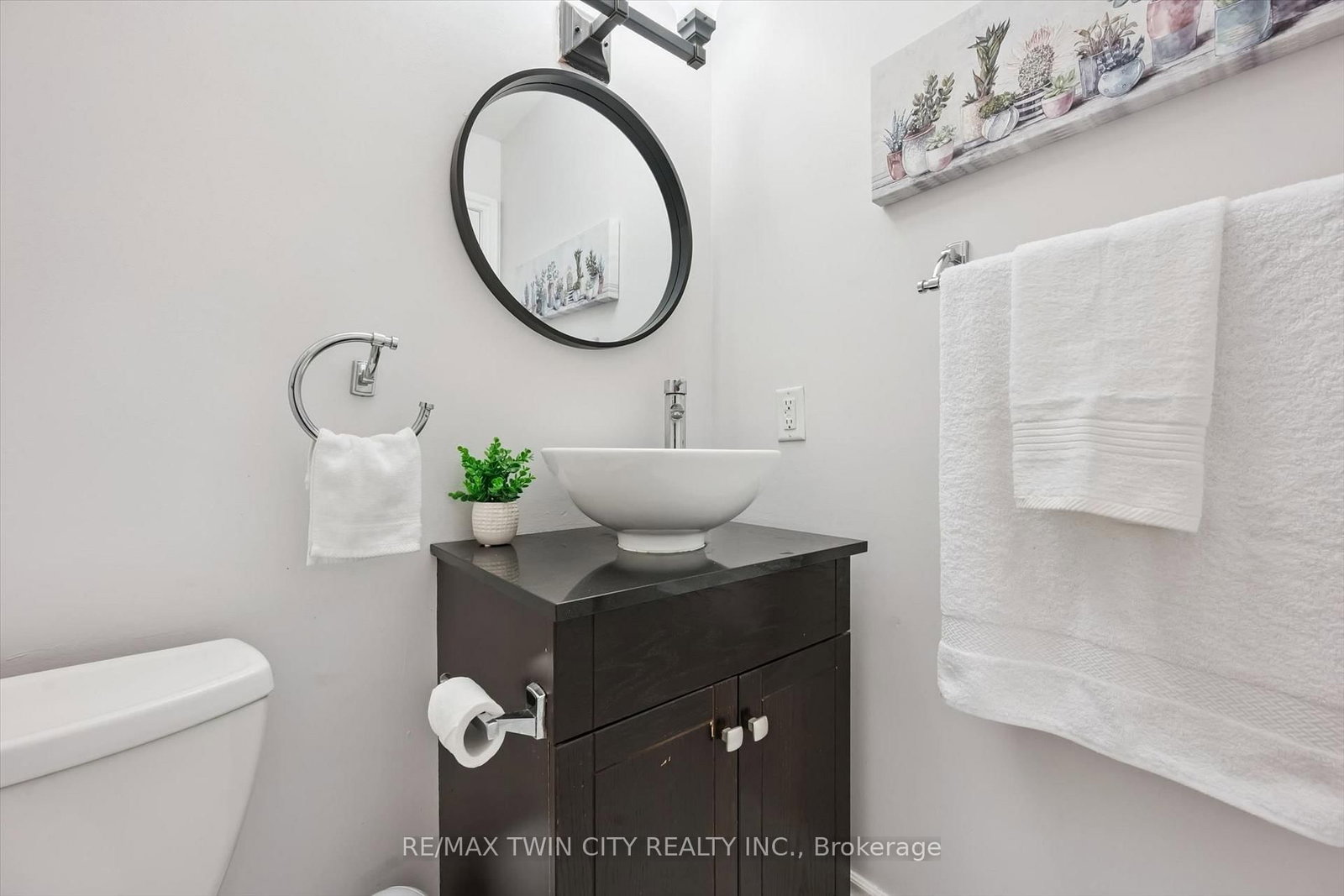 19 Mcgarry Drive • Kitchener, ON photo 17