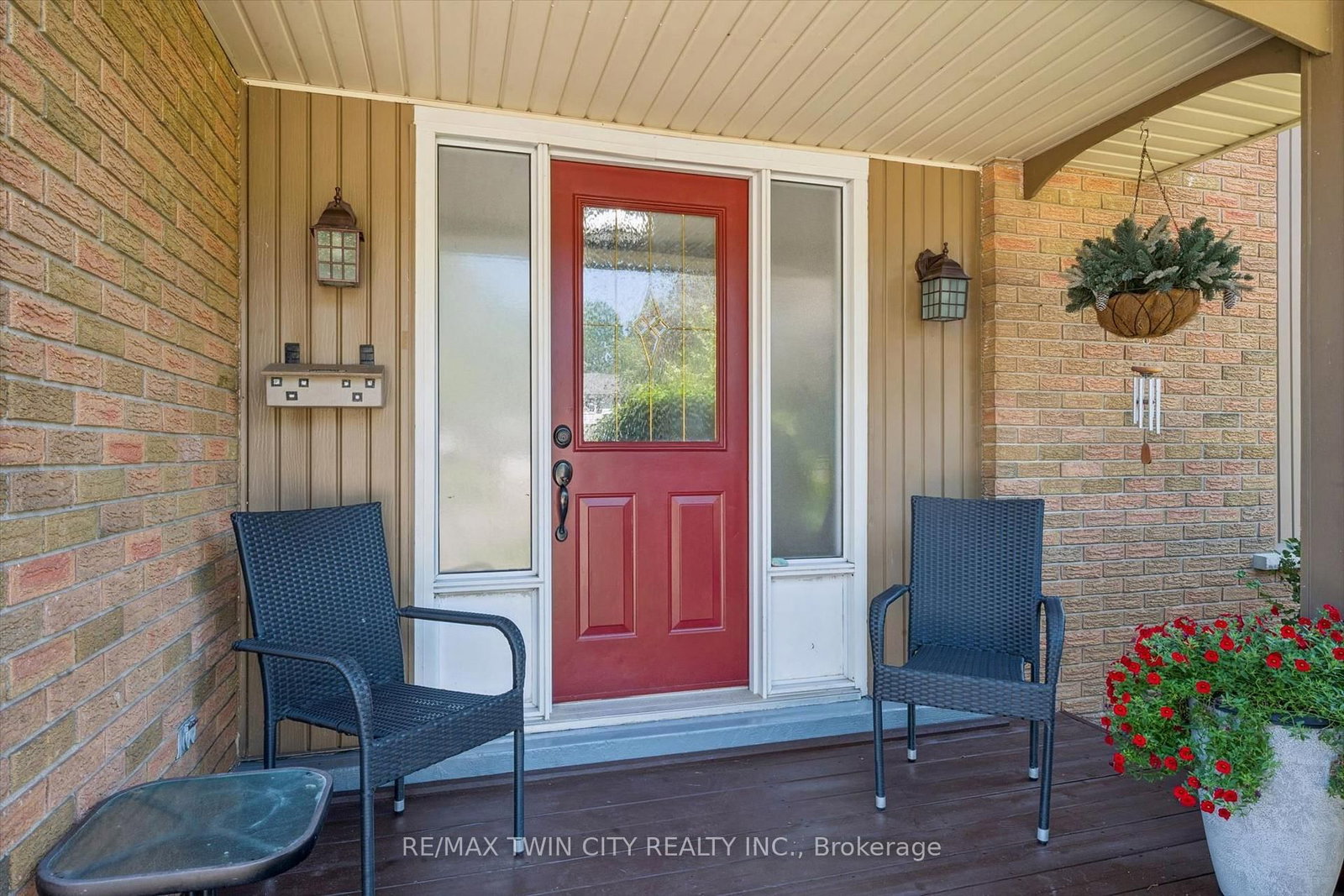 19 Mcgarry Drive • Kitchener, ON photo 4