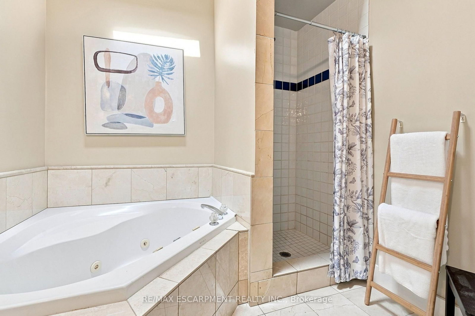 54 Alanson Street • #202 • Hamilton, ON photo 21