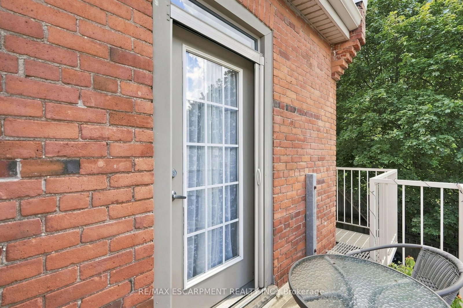 54 Alanson Street • #202 • Hamilton, ON photo 23