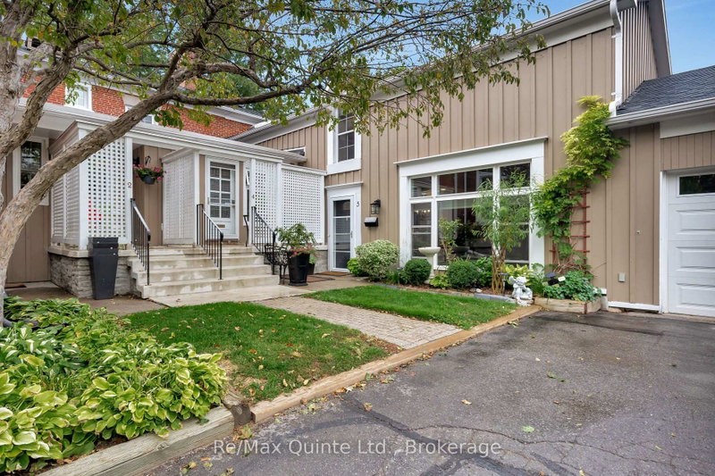5 - 99 Bridge Street E
