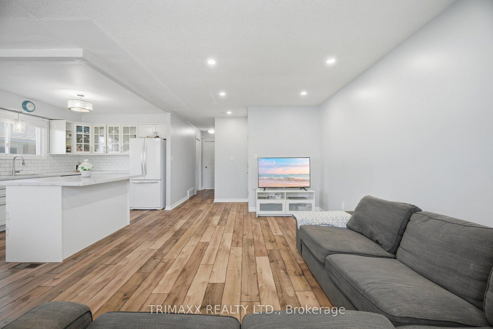 16 Loraine Drive • St. Catharines, ON photo 19