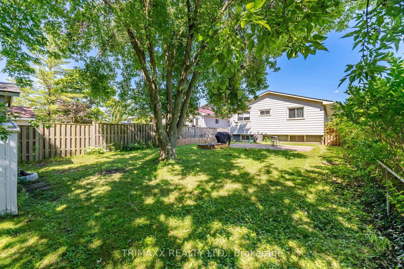 16 Loraine Drive • St. Catharines, ON photo 36