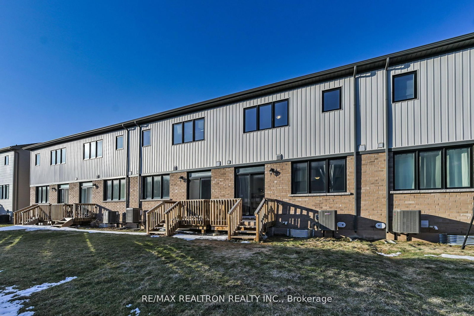 89 Masters Street • Welland, ON photo 26