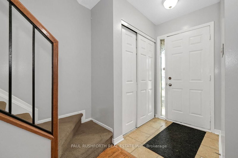 2523 Hunters Point Crescent