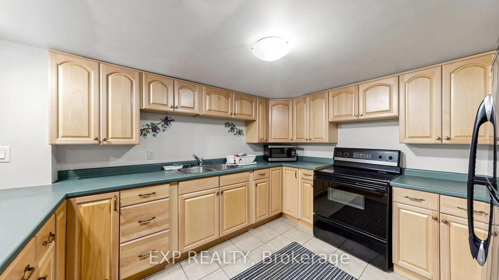 28 Hurlbut Place • Cambridge, ON photo 36