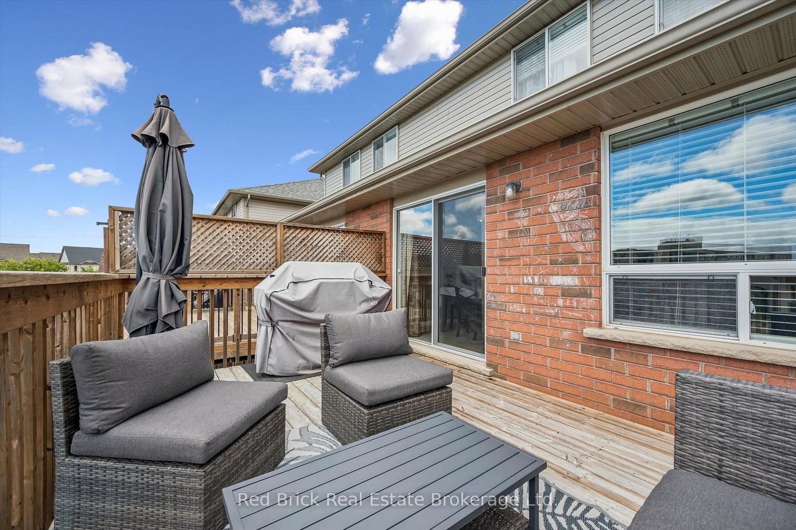 17 DAVISON DR • Guelph, ON photo 30