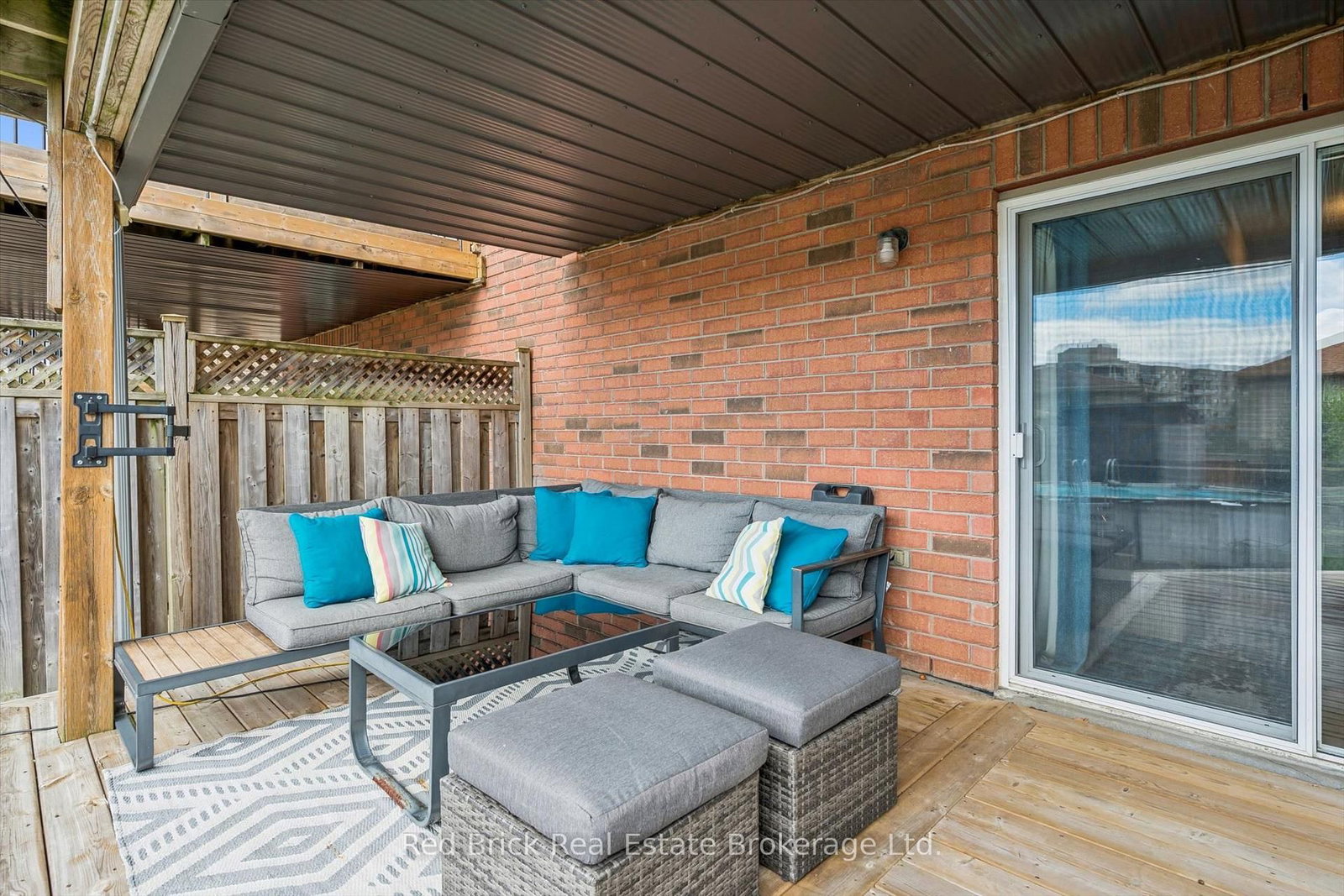17 DAVISON DR • Guelph, ON photo 34