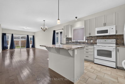 1286 Carfa Crescent • Kingston, ON photo 6