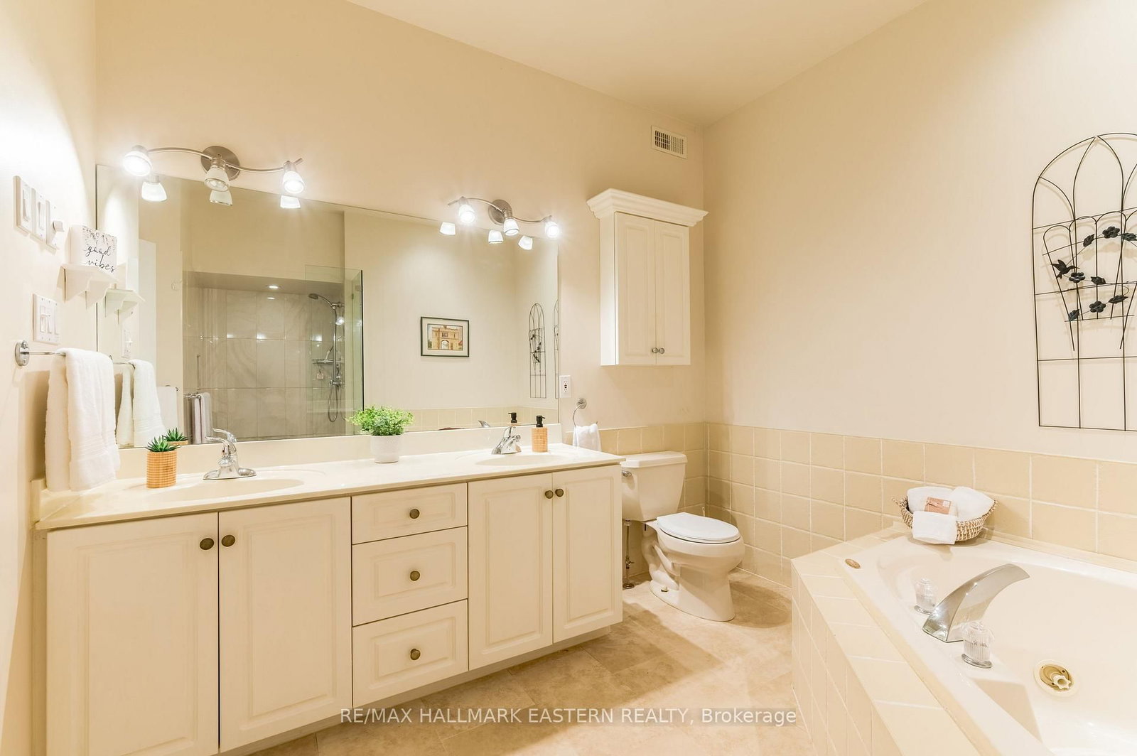 300 Franmor Drive • #2 • Peterborough, ON photo 26