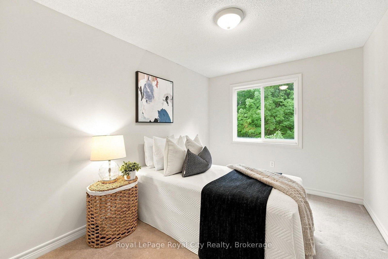 87 Rodgers Road • Guelph, ON photo 18