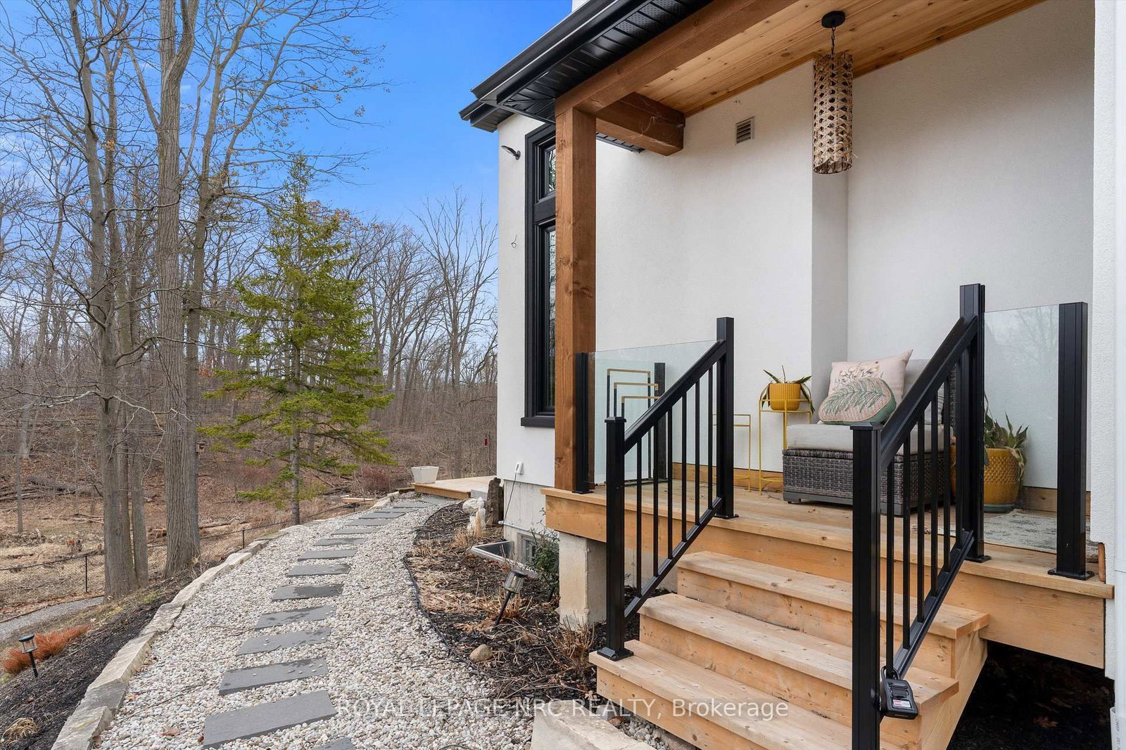 1 Briarfield Crescent • St. Catharines, ON photo 40