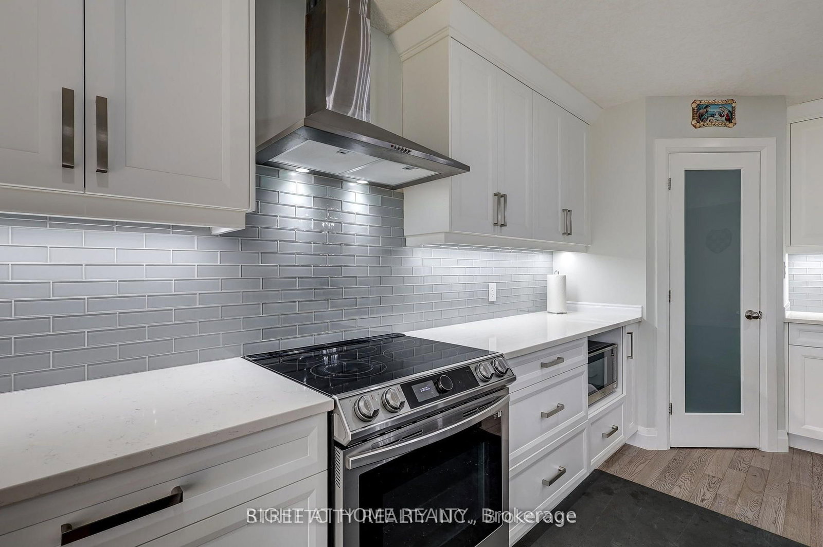 95 Optimist Drive • Southwold, ON photo 16