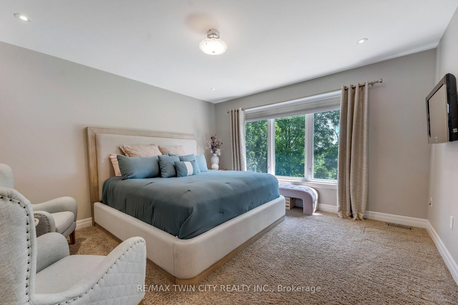 258 Edgewater Crescent • #3 • Kitchener, ON photo 17