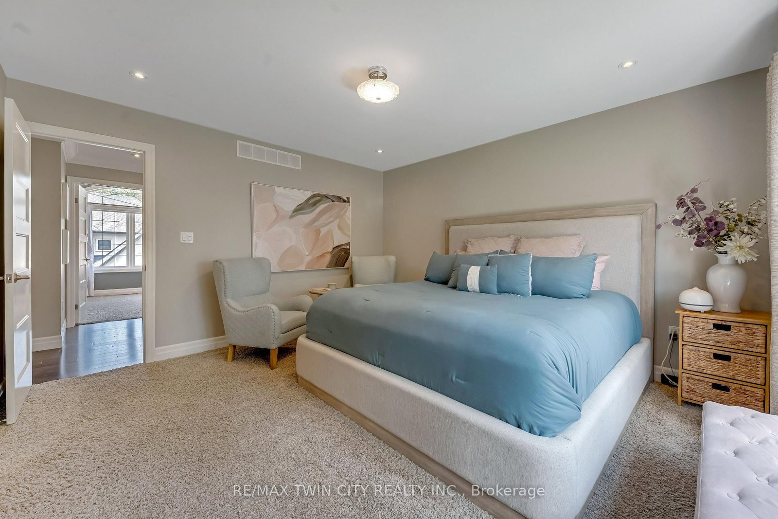 258 Edgewater Crescent • #3 • Kitchener, ON photo 18
