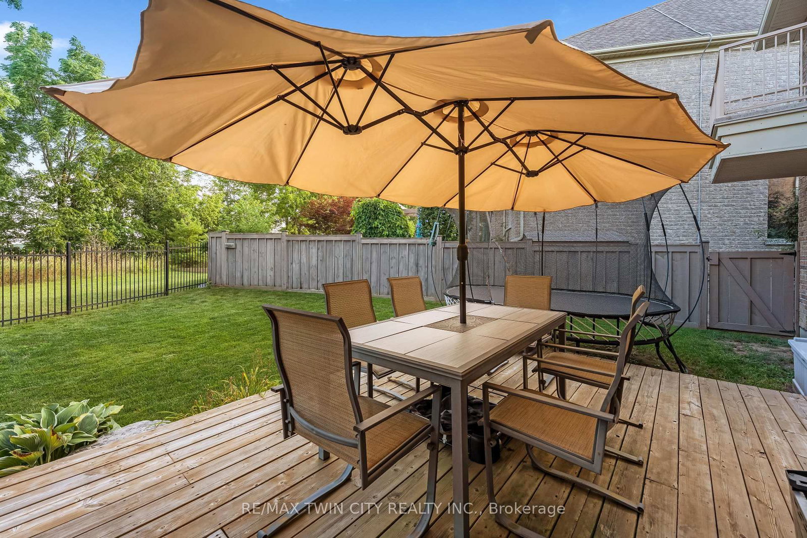 258 Edgewater Crescent • #3 • Kitchener, ON photo 42