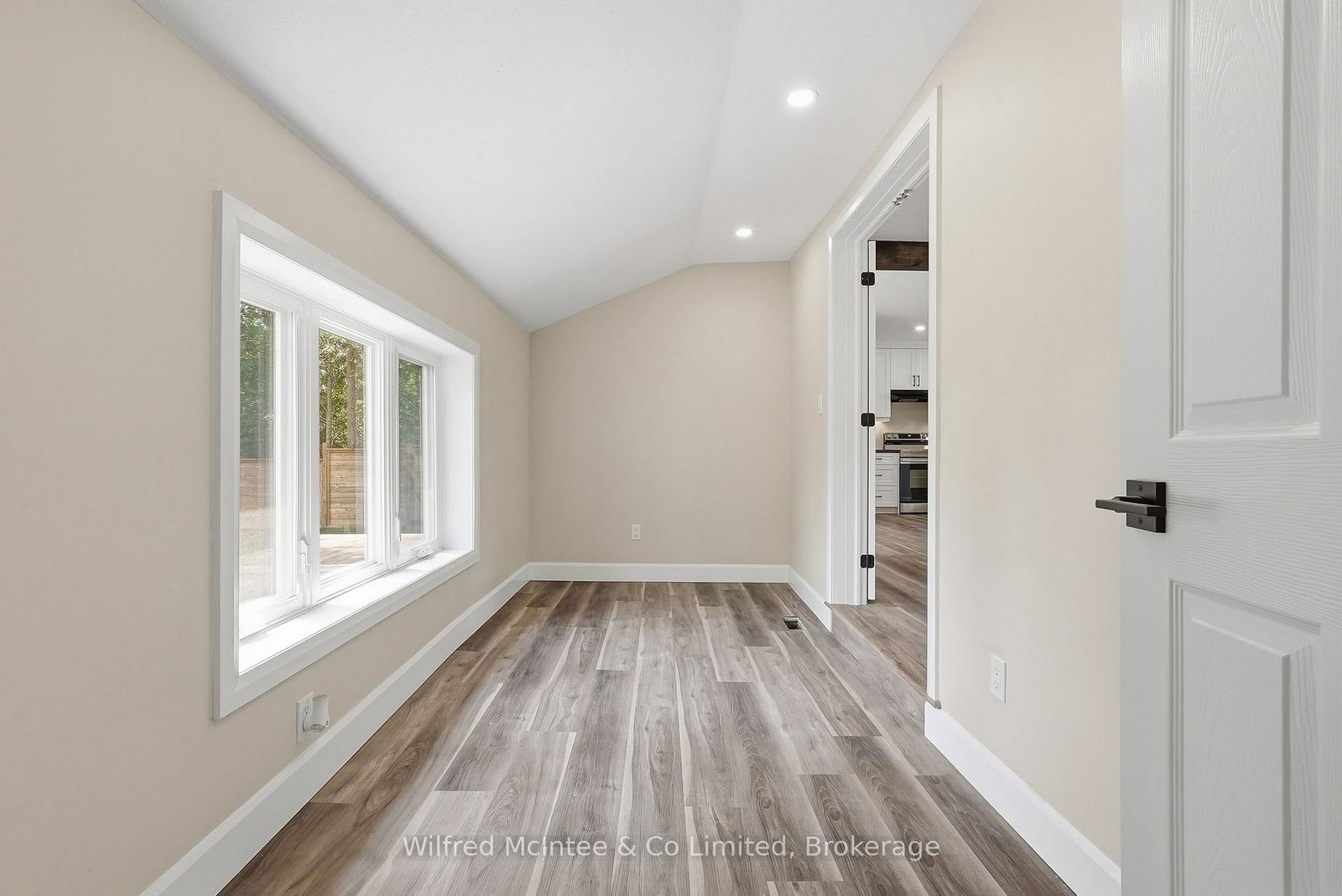 550 Wellington Street • Minto, ON photo 24