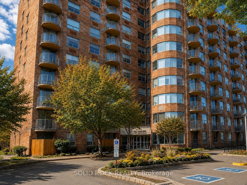 901 - 1440 Heron Road