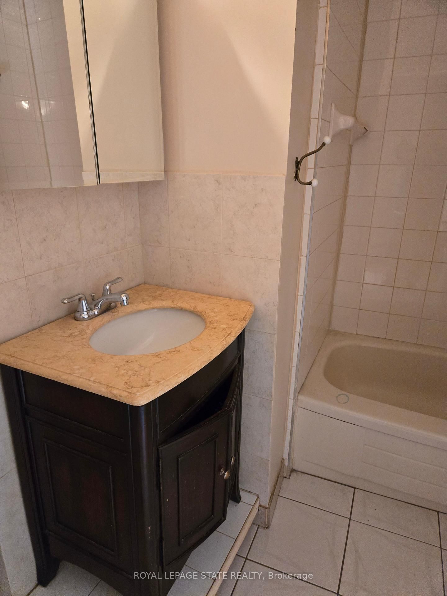 95 Fonthill Road • #2 • Hamilton, ON photo 10