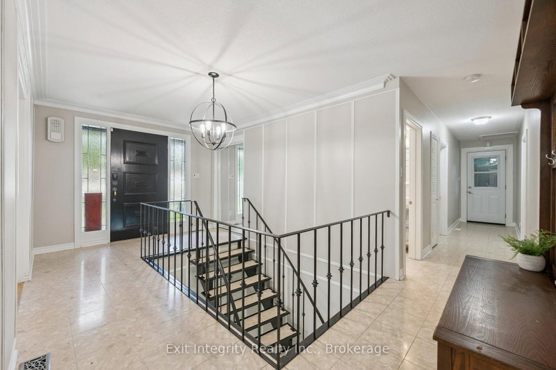 267 Abraham St photo 4
