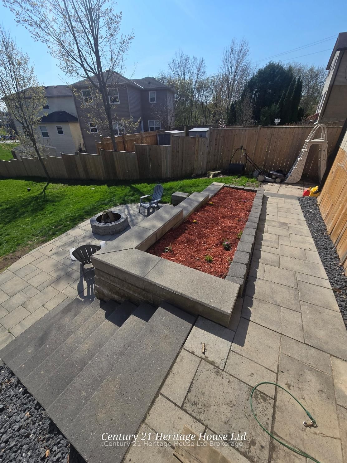87 Bay Street • Woodstock, ON photo 21