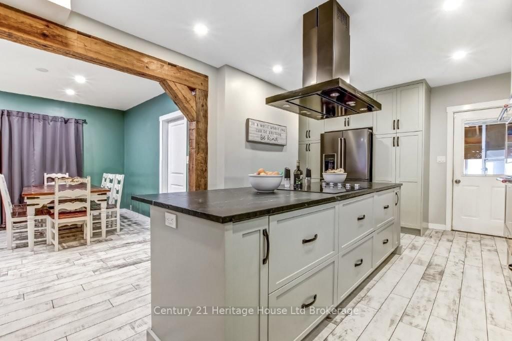 87 Bay Street • Woodstock, ON photo 5