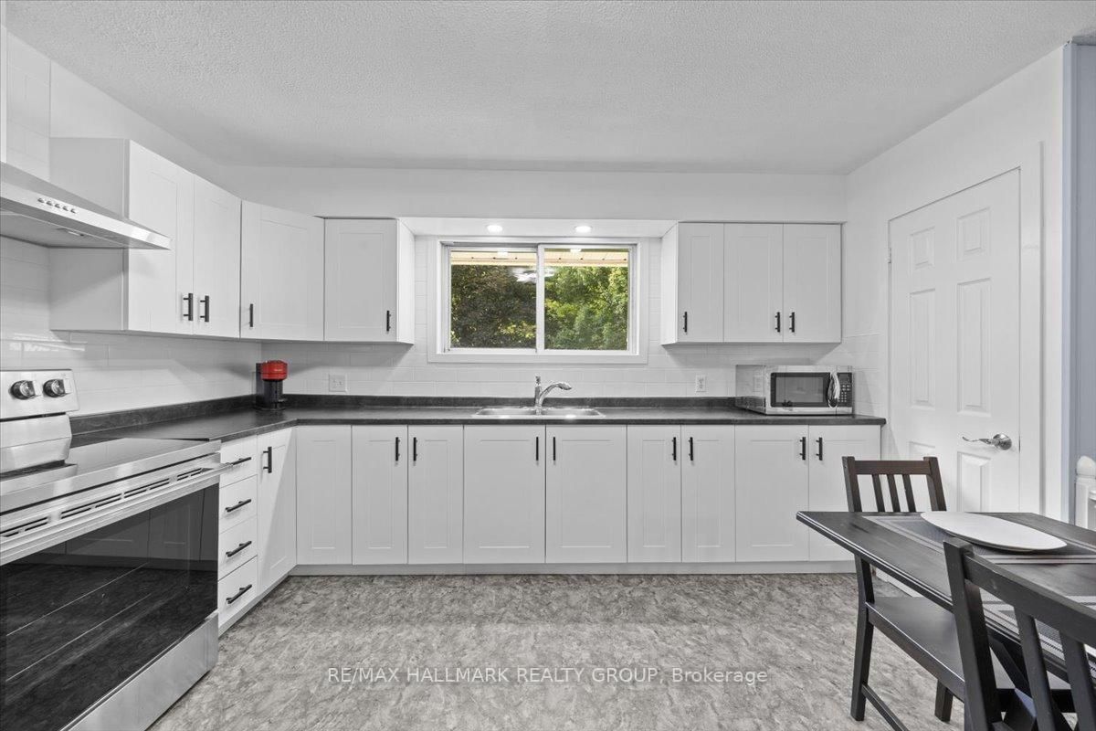 5881 Piperville Road • Carlsbad Springs, ON photo 9