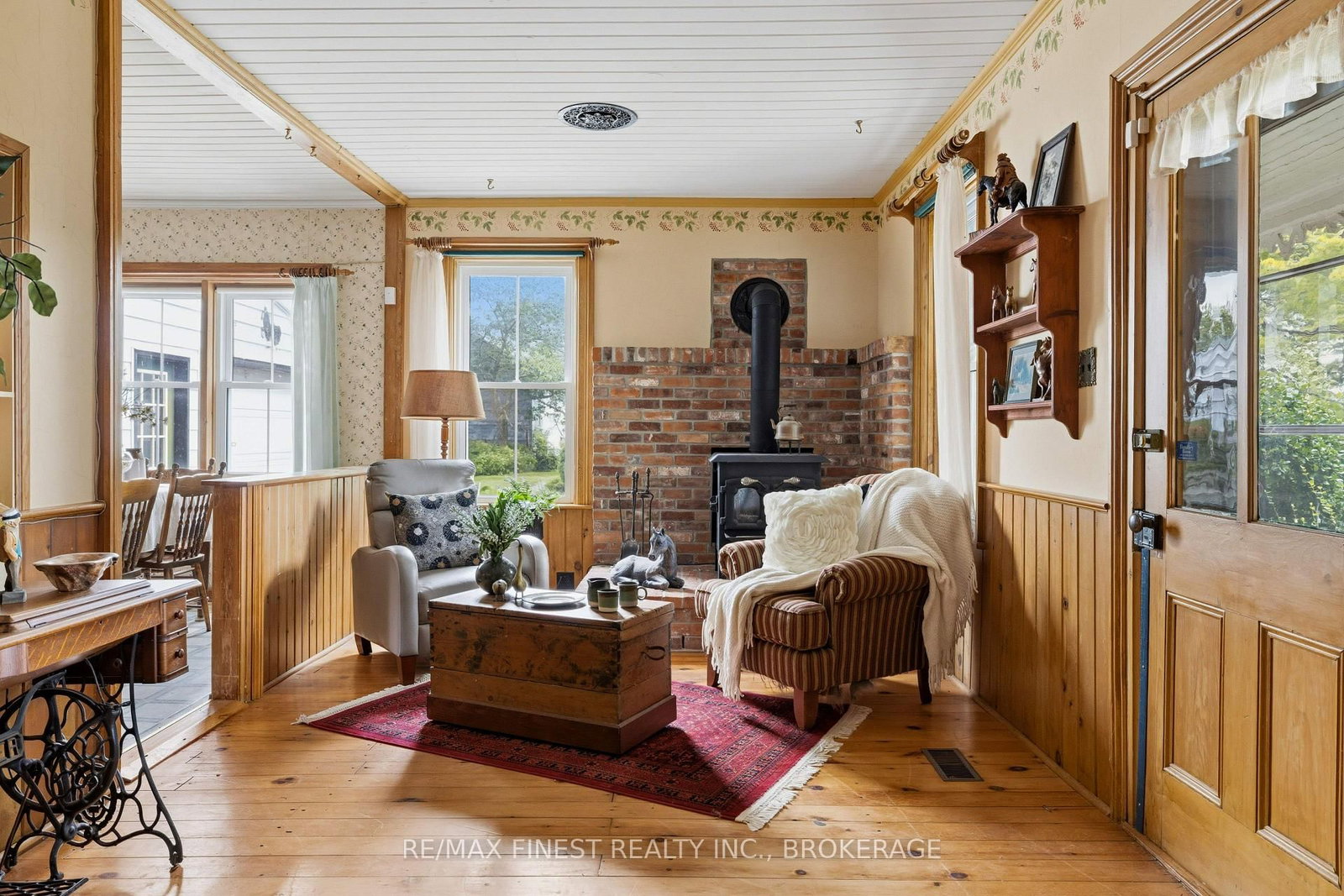 43 Clancy Road • Newburgh, ON photo 15