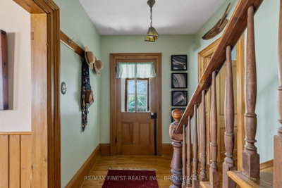 43 Clancy Road • Newburgh, ON photo 4